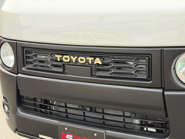 ハイエースバン