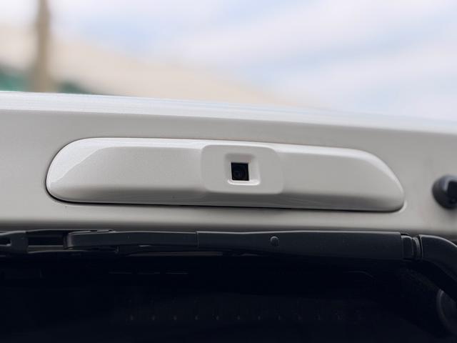 ハイエースバン