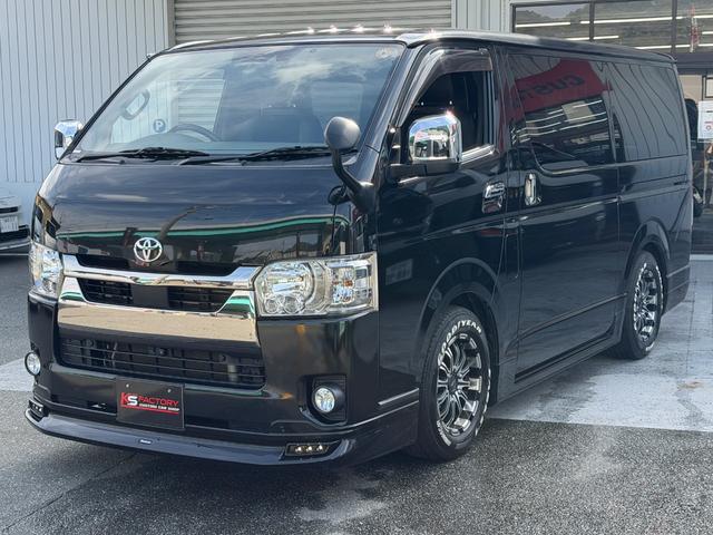 ハイエースバン