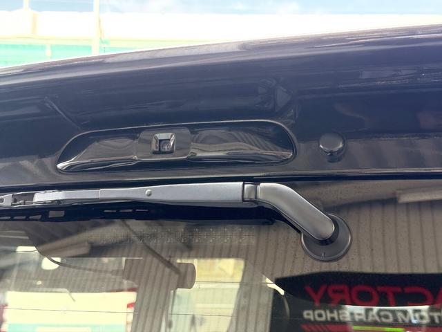 ハイエースバン