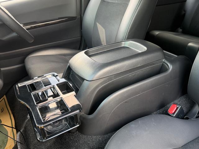 ハイエースバン