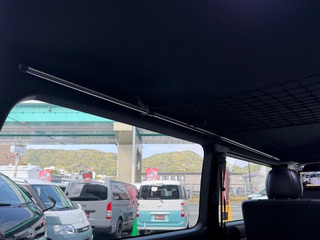 ハイエースバン