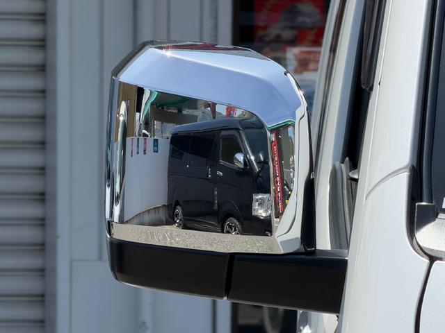 ハイエースバン