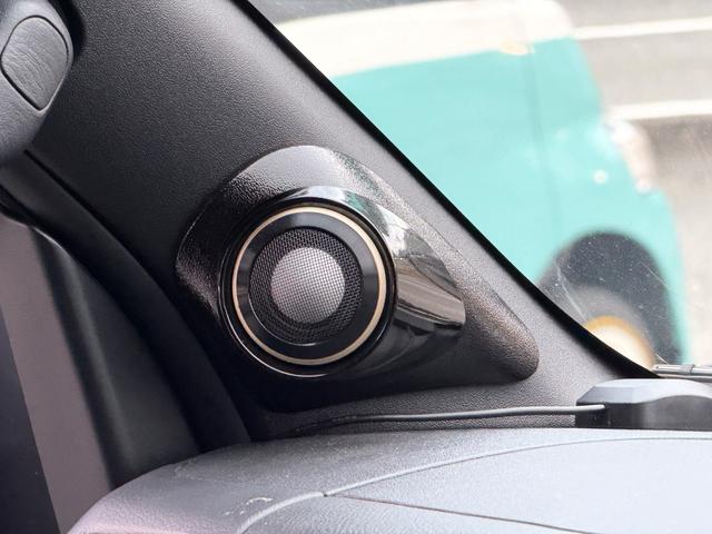 ハイエースバン