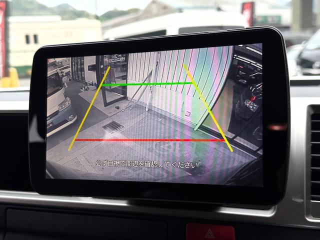 ハイエースバン