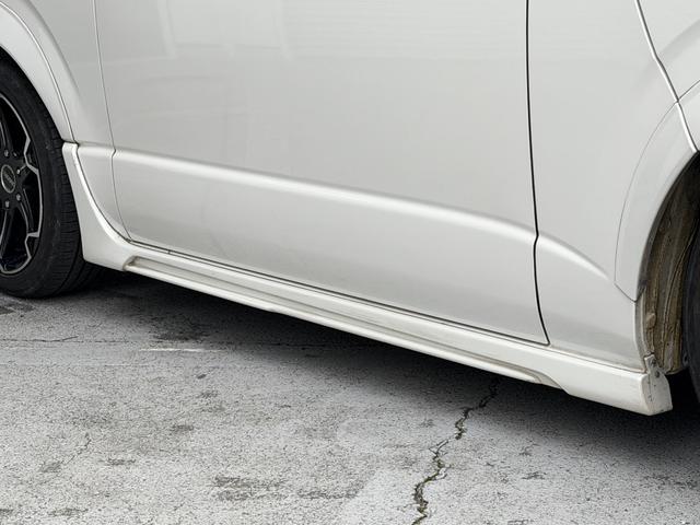 ハイエースバン