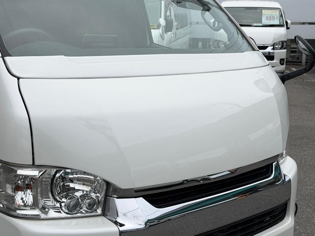 ハイエースバン