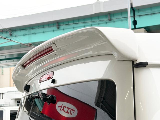 ハイエースバン