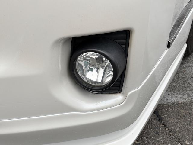 ハイエースバン