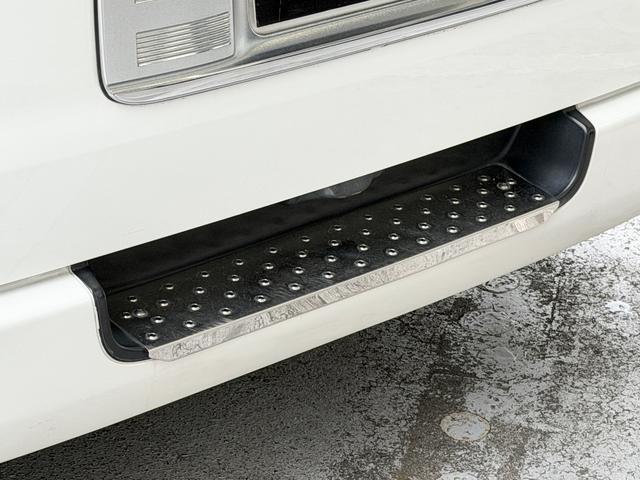 ハイエースバン