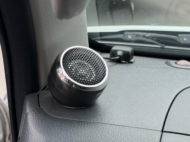 ハイエースバン