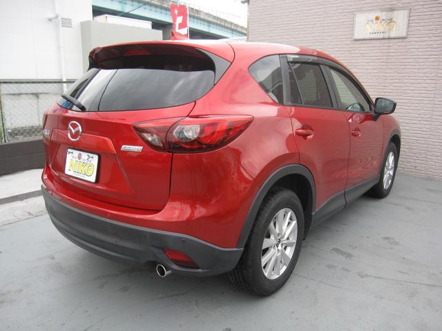 CX-5 XD Lパッケージ ディーゼルターボ/レザーシート/パワーシート/SDナビ/バックモニタ/サイドモニタ/ETC/クルーズコントロール/LEDライト/オートライト/電子Pブレーキ/シートヒーター/DVD/Bluetooth(8枚目)