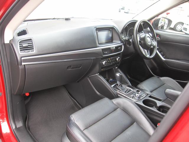 CX-5 XD Lパッケージ ディーゼルターボ/レザーシート/パワーシート/SDナビ/バックモニタ/サイドモニタ/ETC/クルーズコントロール/LEDライト/オートライト/電子Pブレーキ/シートヒーター/DVD/Bluetooth(79枚目)