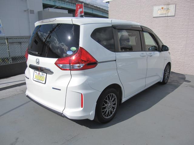 フリード+ハイブリッド ハイブリッドG ハイブリッドG(5名)/片側パワースライドドア/クルーズコントロール/ドライブレコーダー/ETC/インターナビ/バックカメラ/CD/DVD/Bluetooth/フルセグ/LEDライト/オートライト(8枚目)