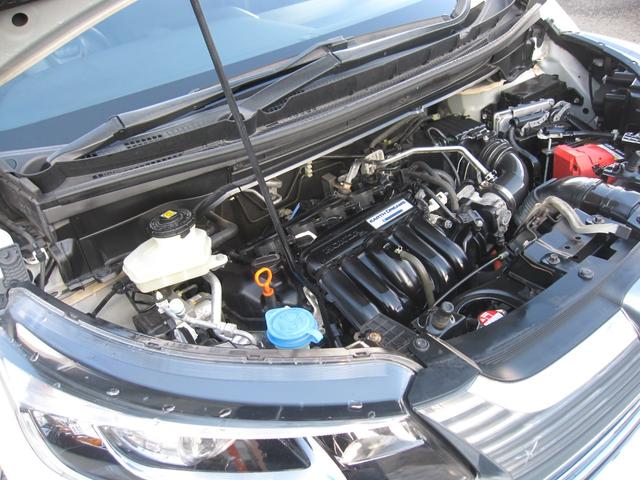 フリード+ハイブリッド ハイブリッドG ハイブリッドG(5名)/片側パワースライドドア/クルーズコントロール/ドライブレコーダー/ETC/インターナビ/バックカメラ/CD/DVD/Bluetooth/フルセグ/LEDライト/オートライト(47枚目)