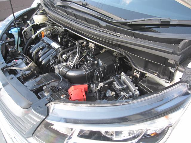 フリード+ハイブリッド ハイブリッドG ハイブリッドG(5名)/片側パワースライドドア/クルーズコントロール/ドライブレコーダー/ETC/インターナビ/バックカメラ/CD/DVD/Bluetooth/フルセグ/LEDライト/オートライト(48枚目)