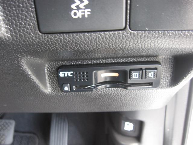 フリード+ハイブリッド ハイブリッドG ハイブリッドG(5名)/片側パワースライドドア/クルーズコントロール/ドライブレコーダー/ETC/インターナビ/バックカメラ/CD/DVD/Bluetooth/フルセグ/LEDライト/オートライト(64枚目)