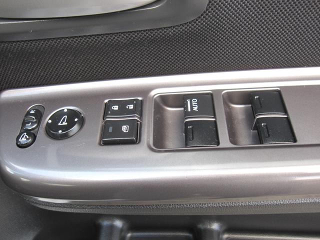 フリード+ハイブリッド ハイブリッドG ハイブリッドG(5名)/片側パワースライドドア/クルーズコントロール/ドライブレコーダー/ETC/インターナビ/バックカメラ/CD/DVD/Bluetooth/フルセグ/LEDライト/オートライト(66枚目)