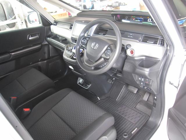 フリード+ハイブリッド ハイブリッドG ハイブリッドG(5名)/片側パワースライドドア/クルーズコントロール/ドライブレコーダー/ETC/インターナビ/バックカメラ/CD/DVD/Bluetooth/フルセグ/LEDライト/オートライト(77枚目)