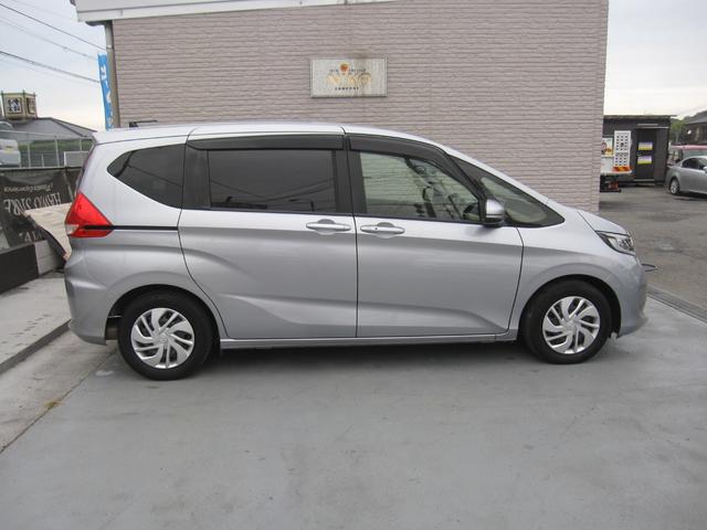 フリード Ｇ・ホンダセンシング　両側パワースライドドア／クルーズコントロール／ＳＤナビ／バックモニタ／ＣＤ／ＤＶＤ／Ｂｌｕｅｔｏｏｔｈ／フルセグ／ＥＴＣ／ドライブレコーダ／キーレス／スマートキー／アイドリングストップ／ＥＣＯＮ（4枚目）