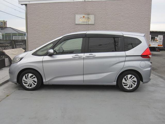 フリード Ｇ・ホンダセンシング　両側パワースライドドア／クルーズコントロール／ＳＤナビ／バックモニタ／ＣＤ／ＤＶＤ／Ｂｌｕｅｔｏｏｔｈ／フルセグ／ＥＴＣ／ドライブレコーダ／キーレス／スマートキー／アイドリングストップ／ＥＣＯＮ（5枚目）