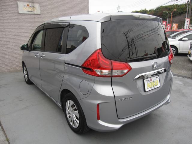 フリード Ｇ・ホンダセンシング　両側パワースライドドア／クルーズコントロール／ＳＤナビ／バックモニタ／ＣＤ／ＤＶＤ／Ｂｌｕｅｔｏｏｔｈ／フルセグ／ＥＴＣ／ドライブレコーダ／キーレス／スマートキー／アイドリングストップ／ＥＣＯＮ（9枚目）