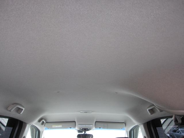 フリード Ｇ・ホンダセンシング　両側パワースライドドア／クルーズコントロール／ＳＤナビ／バックモニタ／ＣＤ／ＤＶＤ／Ｂｌｕｅｔｏｏｔｈ／フルセグ／ＥＴＣ／ドライブレコーダ／キーレス／スマートキー／アイドリングストップ／ＥＣＯＮ（12枚目）