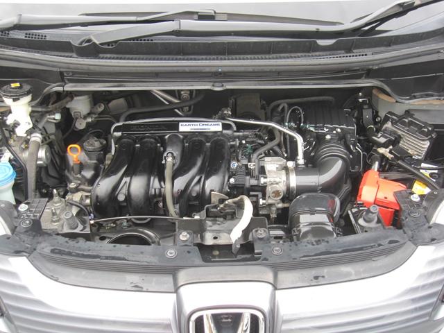 フリード Ｇ・ホンダセンシング　両側パワースライドドア／クルーズコントロール／ＳＤナビ／バックモニタ／ＣＤ／ＤＶＤ／Ｂｌｕｅｔｏｏｔｈ／フルセグ／ＥＴＣ／ドライブレコーダ／キーレス／スマートキー／アイドリングストップ／ＥＣＯＮ（17枚目）