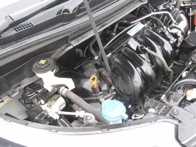 フリード Ｇ・ホンダセンシング　両側パワースライドドア／クルーズコントロール／ＳＤナビ／バックモニタ／ＣＤ／ＤＶＤ／Ｂｌｕｅｔｏｏｔｈ／フルセグ／ＥＴＣ／ドライブレコーダ／キーレス／スマートキー／アイドリングストップ／ＥＣＯＮ（46枚目）