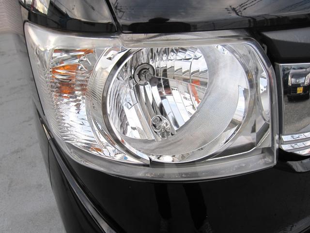 ヘッドライトのくすみや黄ばみをしっかり磨き上げ済み！見た目がぐっとキレイで、夜間の視認性もアップ♪