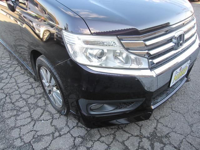 ヘッドライトのくすみや黄ばみをしっかり磨き上げ済み！見た目がぐっとキレイで、夜間の視認性もアップ♪