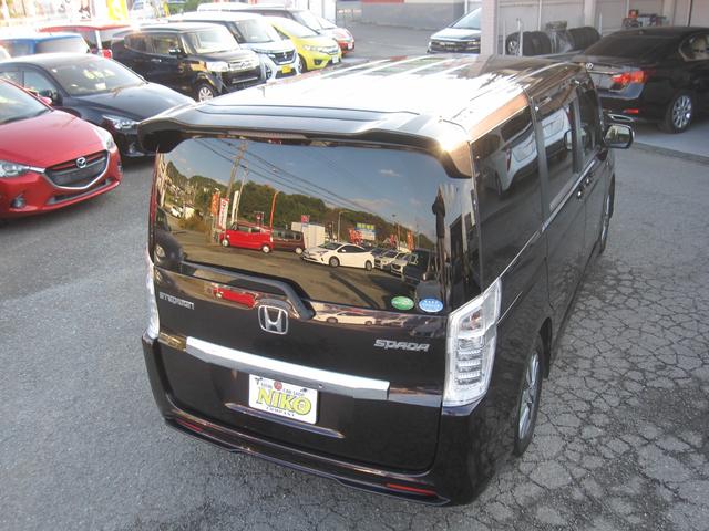 車体上部（ルーフ）も丁寧に磨き済み！日焼けや汚れを取り除き、ピカピカの仕上がりで、外観がさらに美しくなっています♪