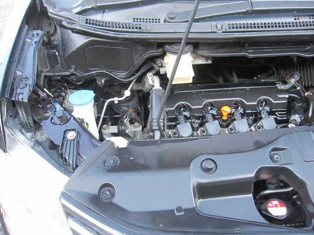 納車前にエンジンルームも徹底整備＆清掃！見た目も中身もキレイに保たれており、安心してお乗りいただけます♪