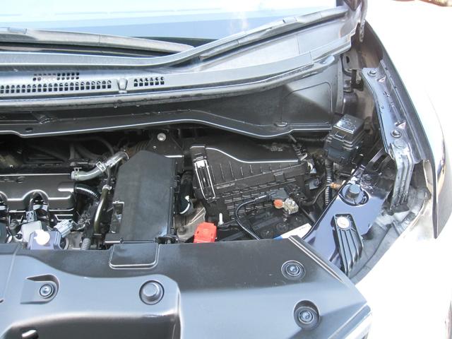 納車前にエンジンルームも徹底整備＆清掃！見た目も中身もキレイに保たれており、安心してお乗りいただけます♪
