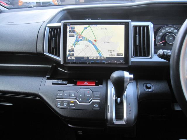 ダッシュボードやメーターパネル周辺も丁寧にクリーニング済み！ホコリや指紋もなく、スッキリ清潔な印象♪