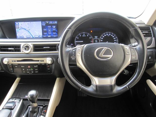 ＧＳ ＧＳ２５０　ＨＤＤナビ／ＣＤ／ＤＶＤ／Ｂｌｕｅｔｏｏｔｈ／ＥＴＣ／ＡＷ／ＭＴモード／オートライト／クルーズコントロール／電子Ｐブレーキ／バックモニタ／前後ドラレコ／フォグランプ／スマートキー／ＨＩＤ／パワーシート（16枚目）