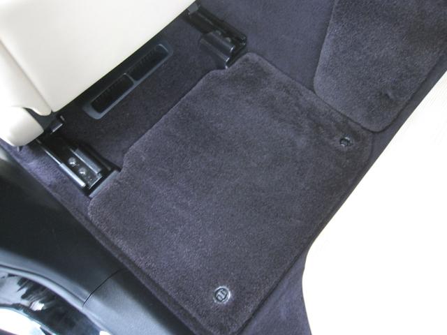 ＧＳ ＧＳ２５０　ＨＤＤナビ／ＣＤ／ＤＶＤ／Ｂｌｕｅｔｏｏｔｈ／ＥＴＣ／ＡＷ／ＭＴモード／オートライト／クルーズコントロール／電子Ｐブレーキ／バックモニタ／前後ドラレコ／フォグランプ／スマートキー／ＨＩＤ／パワーシート（78枚目）