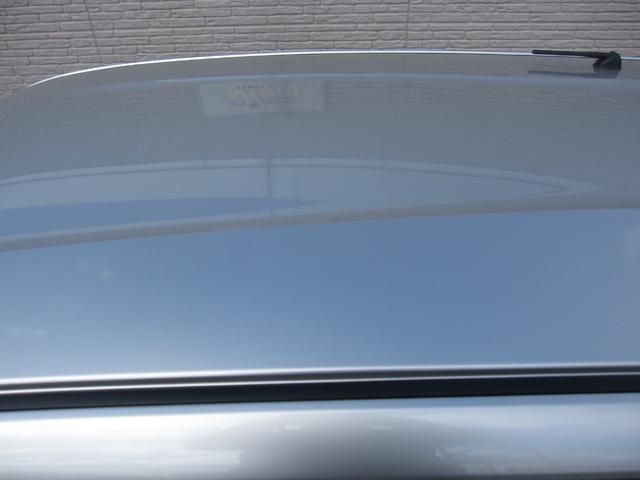 �ԑ̏㕔�i���[�t�j�����J�ɖ����ς݁I���Ă��≘�����菜���A�s�J�s�J�̎d�オ��ŁA�O�ς�����ɔ������Ȃ��Ă��܂���