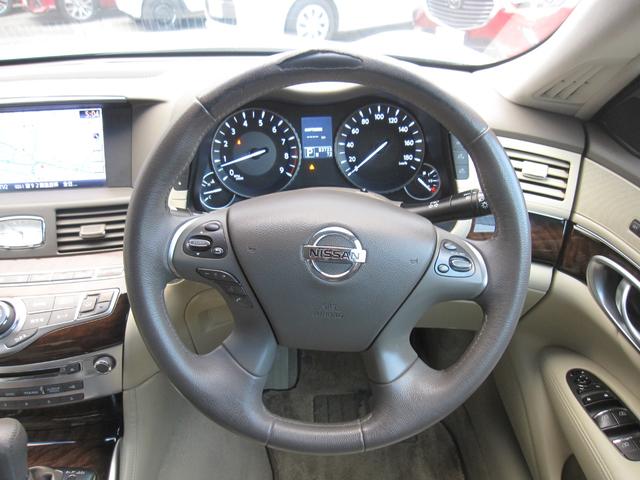 フーガ 250GT HDナビ/DVD/Bluetooth/パワーシート/オットマン/HIDライト/オートライト/フォグ/ETC/ステアリングスイッチ/クルーズコントロール/バックモニタ/サイドモニタ/純AW/スマートキー(52枚目)