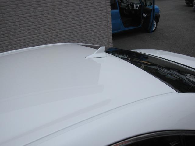 �ԑ̏㕔�i���[�t�j�����J�ɖ����ς݁I���Ă��≘�����菜���A�s�J�s�J�̎d�オ��ŁA�O�ς�����ɔ������Ȃ��Ă��܂���