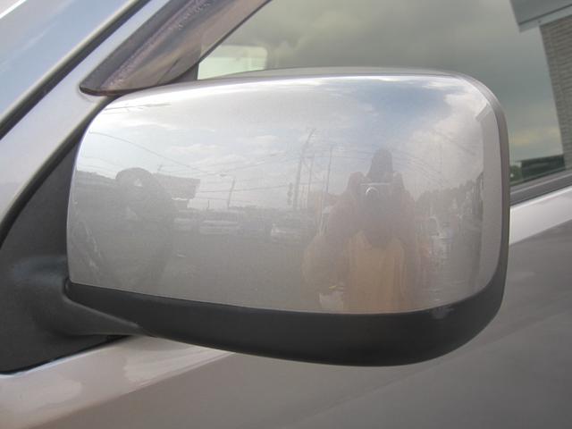 �h�A�~���[�������萴�|�ς݁I�����݂␅�A�J����������A���E�X�b�L���������ڂ���