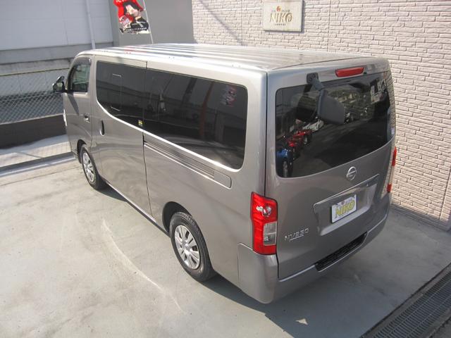 �ԑ̏㕔�i���[�t�j�����J�ɖ����ς݁I���Ă��≘�����菜���A�s�J�s�J�̎d�オ��ŁA�O�ς�����ɔ������Ȃ��Ă��܂���