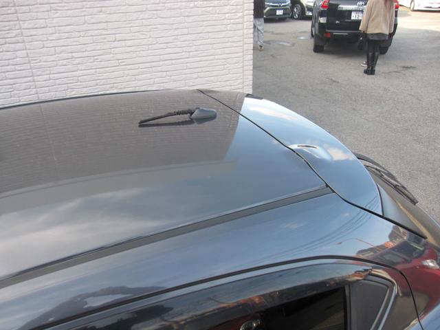 �ԑ̏㕔�i���[�t�j�����J�ɖ����ς݁I���Ă��≘�����菜���A�s�J�s�J�̎d�オ��ŁA�O�ς�����ɔ������Ȃ��Ă��܂���