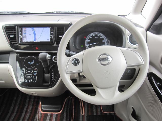 �_�b�V���{�[�h�⃁�[�^�[�p�l�����ӂ����J�ɃN���[�j���O�ς݁I�z�R����w����Ȃ��A�X�b�L�������Ȉ�ہ�