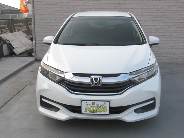 シャトル ハイブリッド　キーレス／スマートキー／プッシュスタート／アイドリングストップ／電動格納ドアミラー／インターナビ／ＣＤ／ＤＶＤ／Ｂｌｕｅｔｏｏｔｈ／ワンセグ／ＥＴＣ／ＥＣＯＮ／バックモニタ／フルフラット／社外ＡＷ（2枚目）