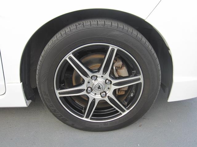 シャトル ハイブリッド　キーレス／スマートキー／プッシュスタート／アイドリングストップ／電動格納ドアミラー／インターナビ／ＣＤ／ＤＶＤ／Ｂｌｕｅｔｏｏｔｈ／ワンセグ／ＥＴＣ／ＥＣＯＮ／バックモニタ／フルフラット／社外ＡＷ（19枚目）