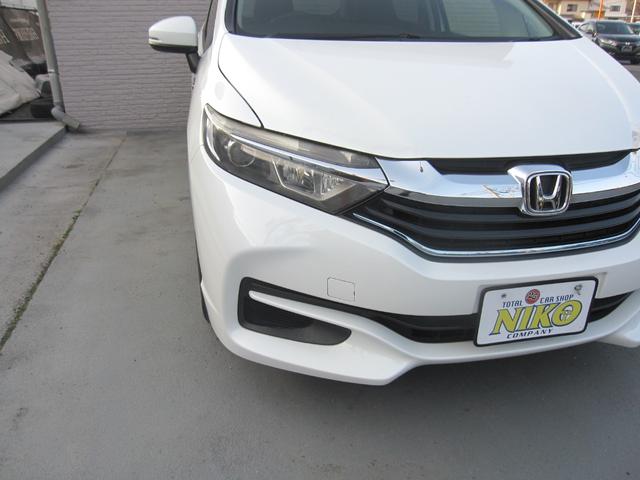 シャトル ハイブリッド　キーレス／スマートキー／プッシュスタート／アイドリングストップ／電動格納ドアミラー／インターナビ／ＣＤ／ＤＶＤ／Ｂｌｕｅｔｏｏｔｈ／ワンセグ／ＥＴＣ／ＥＣＯＮ／バックモニタ／フルフラット／社外ＡＷ（31枚目）