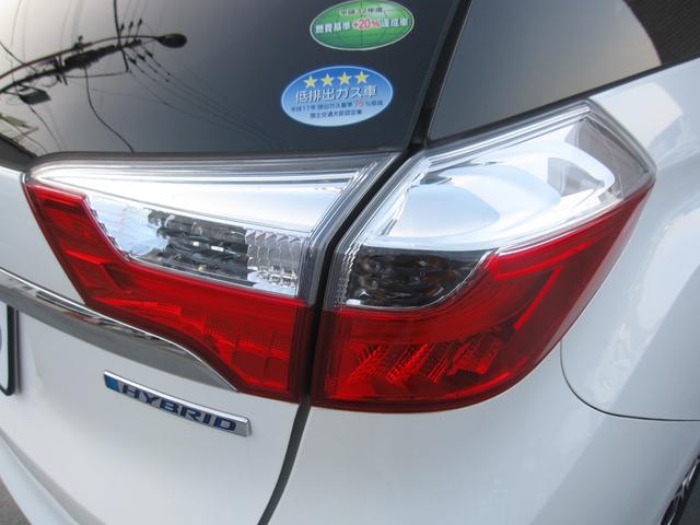 シャトル ハイブリッド　キーレス／スマートキー／プッシュスタート／アイドリングストップ／電動格納ドアミラー／インターナビ／ＣＤ／ＤＶＤ／Ｂｌｕｅｔｏｏｔｈ／ワンセグ／ＥＴＣ／ＥＣＯＮ／バックモニタ／フルフラット／社外ＡＷ（39枚目）