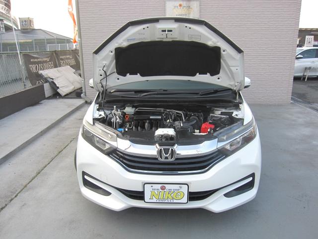 シャトル ハイブリッド　キーレス／スマートキー／プッシュスタート／アイドリングストップ／電動格納ドアミラー／インターナビ／ＣＤ／ＤＶＤ／Ｂｌｕｅｔｏｏｔｈ／ワンセグ／ＥＴＣ／ＥＣＯＮ／バックモニタ／フルフラット／社外ＡＷ（49枚目）