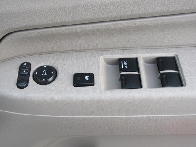 �p���[�E�B���h�E�X�C�b�`���ӂ����J�ɃN���[�j���O�ς݁I�ו��܂Ŏ���ꂪ�s���͂��Ă��ċC����������